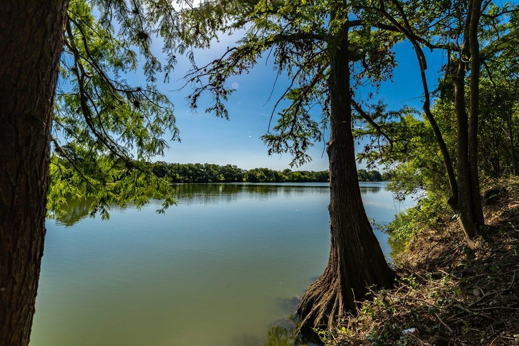 2511 Bandera Hwy, Kerrville, TX 78028